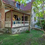 Gardeners Cottage